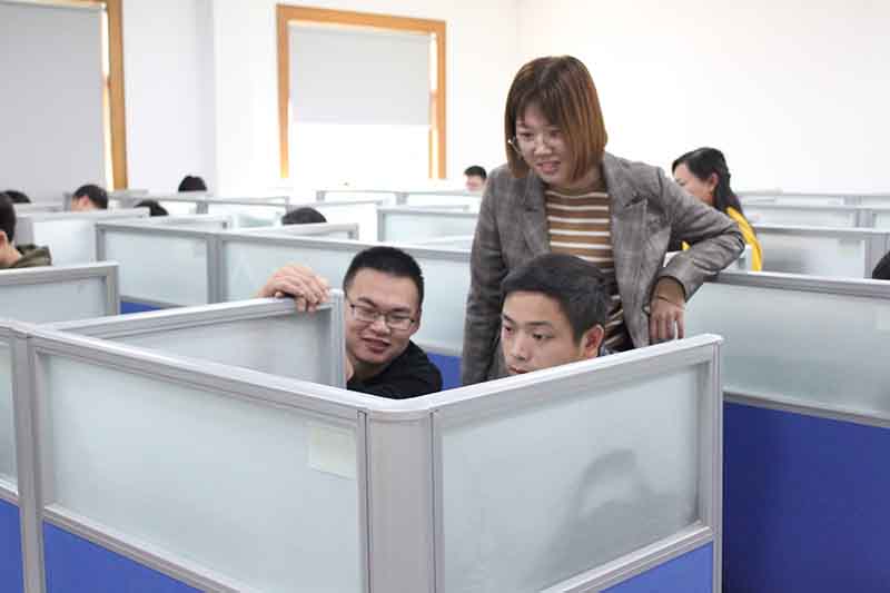 爱体育官方网站商学院