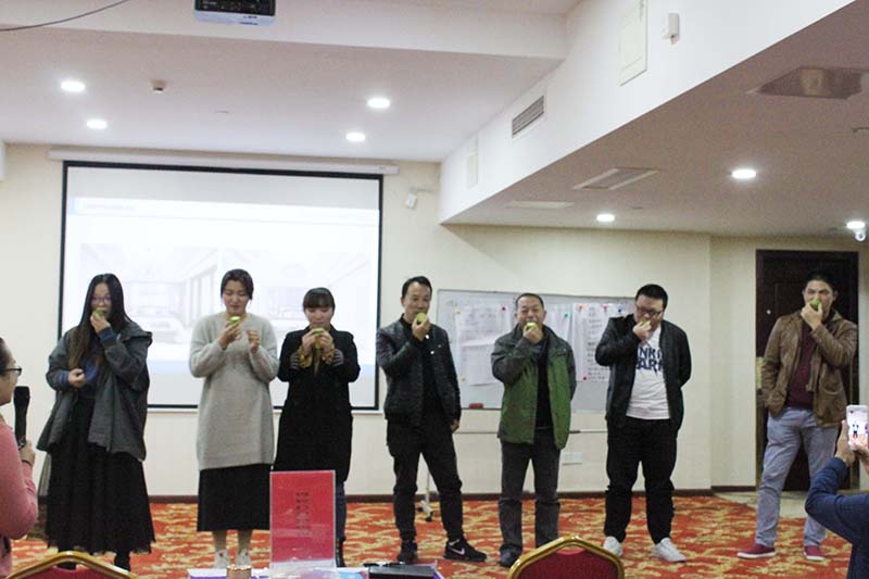 爱体育官方网站商学院