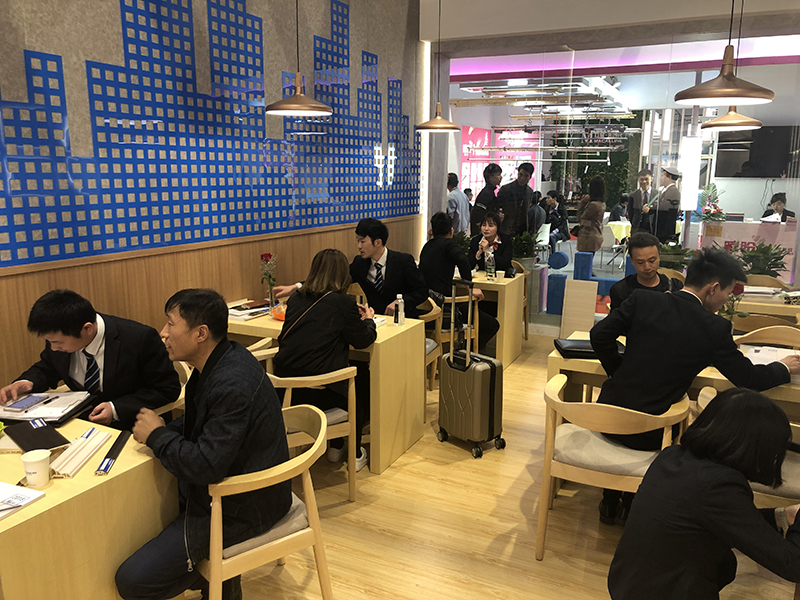 爱体育官方网站集成墙面加盟.jpg