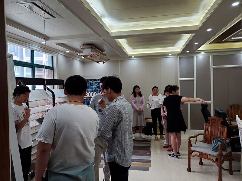 爱体育官方网站集成墙面.jpg