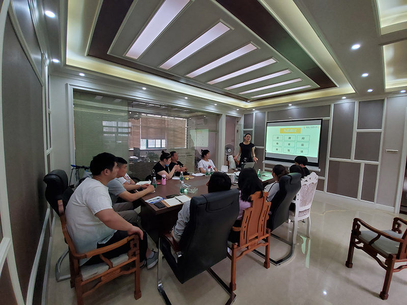 爱体育官方网站集成墙面.jpg