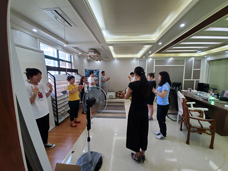爱体育官方网站集成墙面.jpg