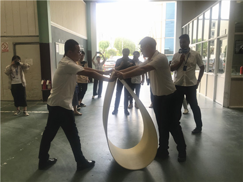 爱体育官方网站集成墙面.jpg