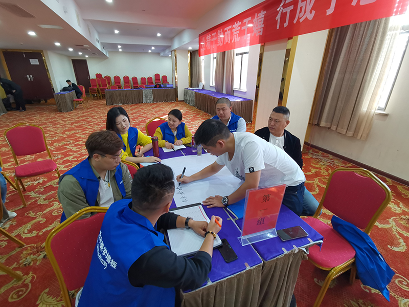 爱体育官方网站集成墙面.jpg