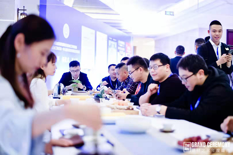 爱体育官方网站集成墙面.jpg