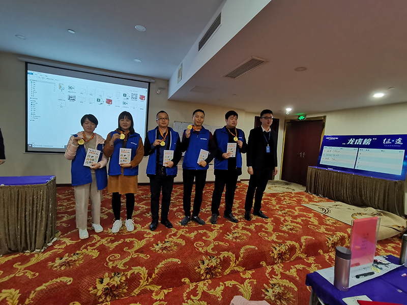爱体育官方网站集成墙面.jpg