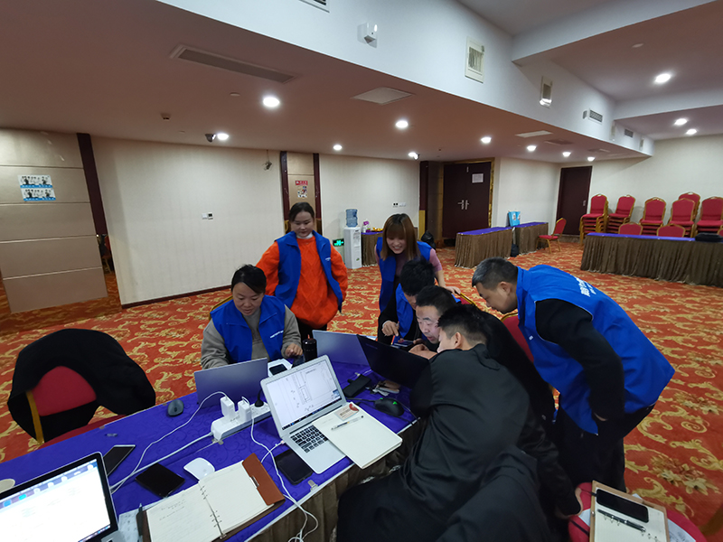 爱体育官方网站集成墙面.jpg