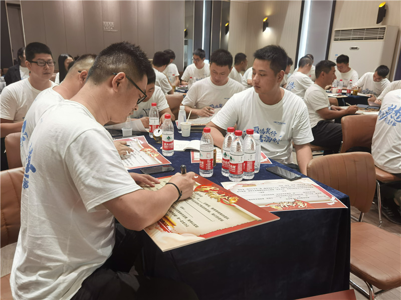 爱体育官方网站集成墙面