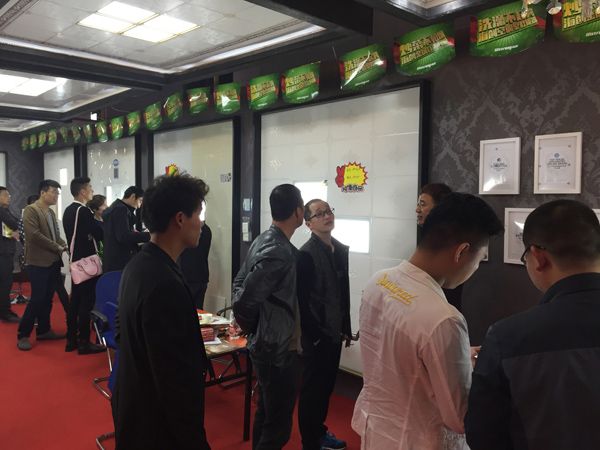 爱体育官方网站集成吊顶